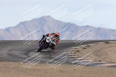 media/Nov-16-2025-Race Pace (Sun) [[8c5fa54630]]/Non Verified Riders (1st 20 Minutes)/6-Turn 12 (2pm)/